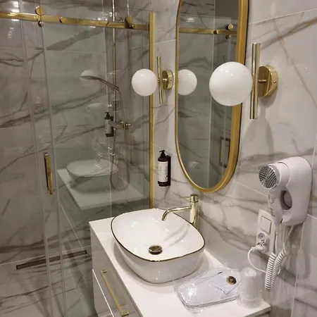 Zlote Noce Pensión Mikołajki